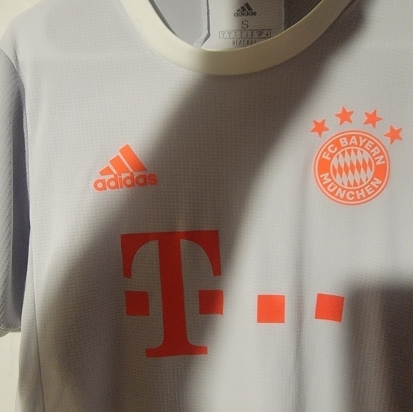 Adidas FC Bayern Away Authentic Soccer Jersey - Men's Small FR4021 - Picture 8 of 8